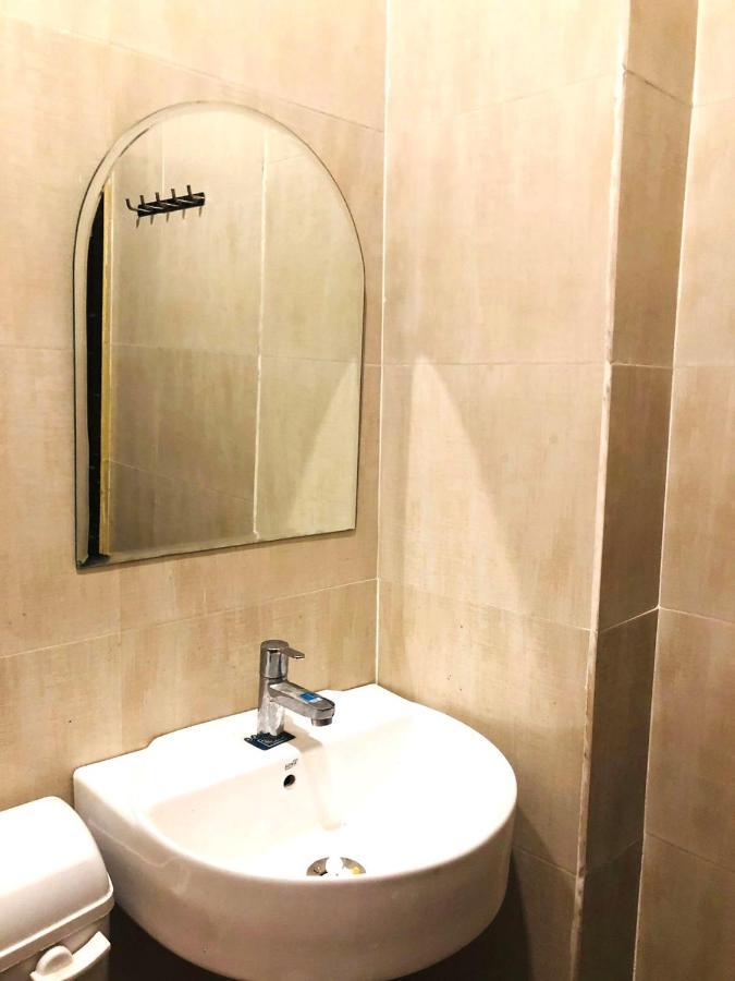 The Madaar House Hotel Varanasi Bagian luar foto