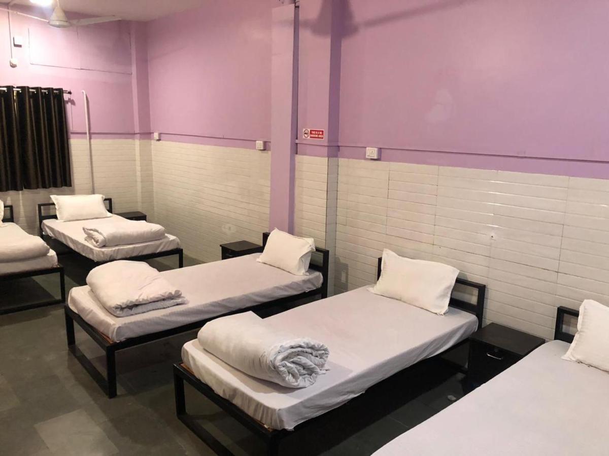 The Madaar House Hotel Varanasi Bagian luar foto